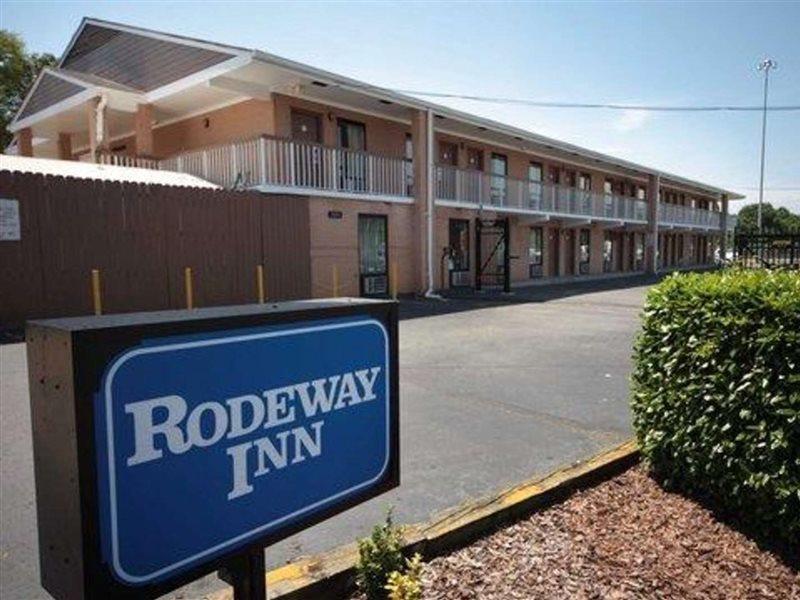 Rodeway Inn Charlotte Downtown Dış mekan fotoğraf