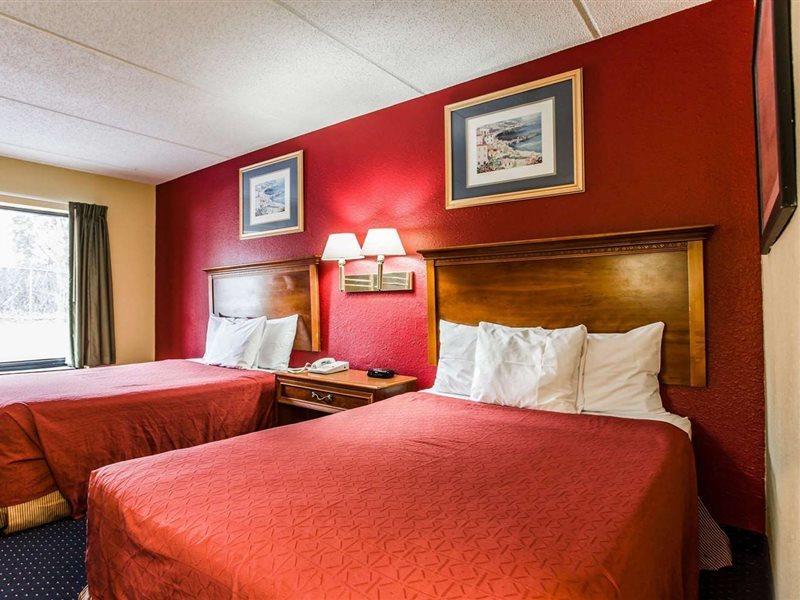 Rodeway Inn Charlotte Downtown Dış mekan fotoğraf