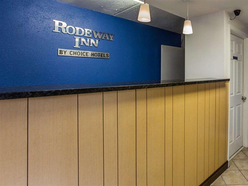 Rodeway Inn Charlotte Downtown Dış mekan fotoğraf